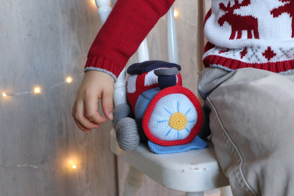 The 7 Best Stocking Stuffers for your Little Ones! - Petit Ami & Zubels    All Baby!